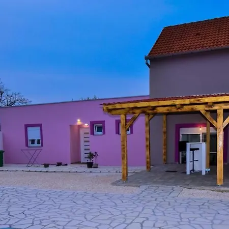 Villa Lorena Villa