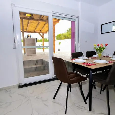 Villa Lorena Villa Vlasnovic